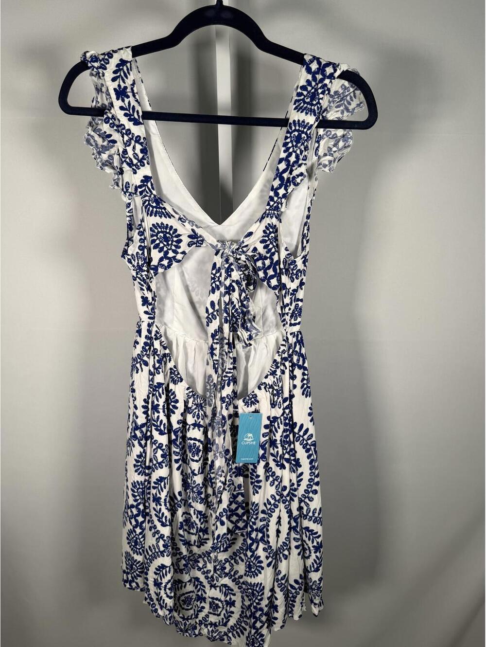 NWT Cupshe White & Blue Floral Boho Mini Dress Women's Size M - Picture 4 of 6
